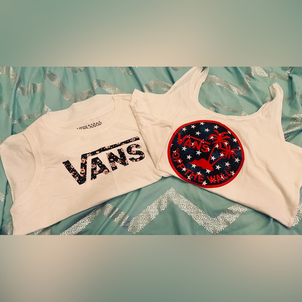 VANS women’s tank tops. New w/o tags. XL